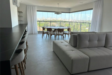 Apartamento à venda com 3 suítes em Santo Amaro, São Paulo, SP
