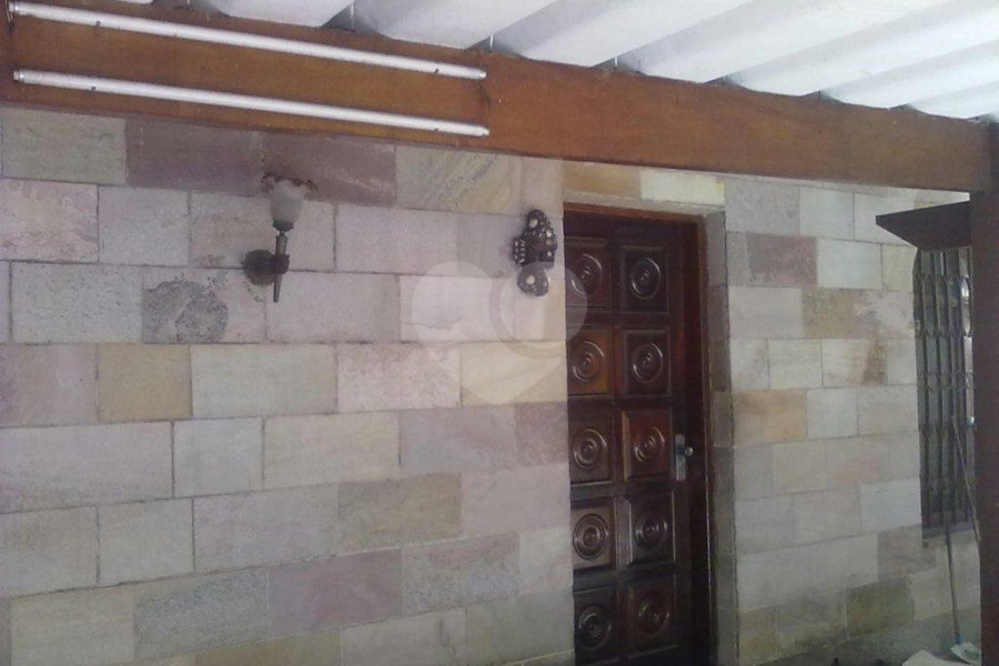 Sobrado à venda com 4 quartos, sendo 1 suíte, em Parque Mandaqui, São Paulo, SP