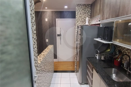 Apartamento à venda com 3 quartos, sendo 1 suíte, em Umuarama, Osasco, SP