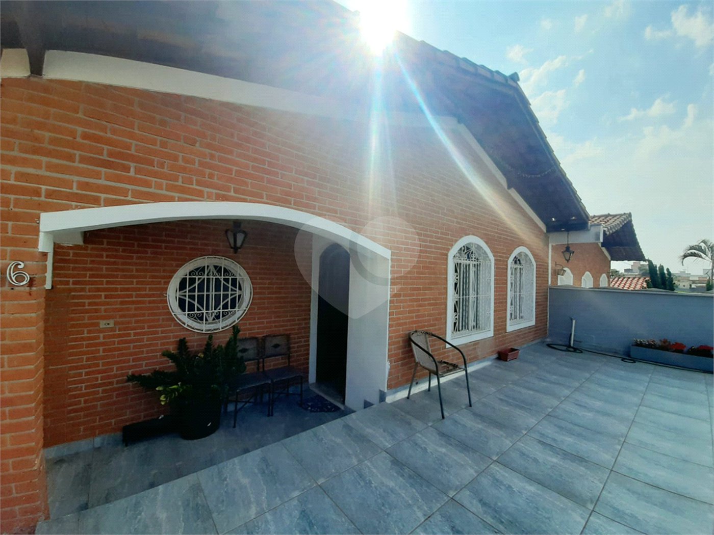Casa à venda com 3 quartos, sendo 1 suíte, no Centro, Vinhedo, SP
