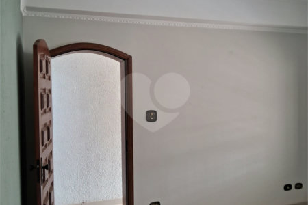 Sobrado à venda com 3 quartos, sendo 1 suíte,  em Cidade Nova I, Indaiatuba, SP