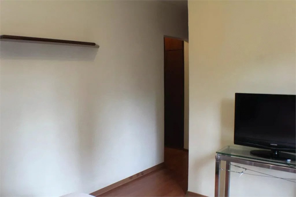 Apartamento à venda com 3 quartos, sendo 1 suíte, em Vila Andrade, São Paulo, SP
