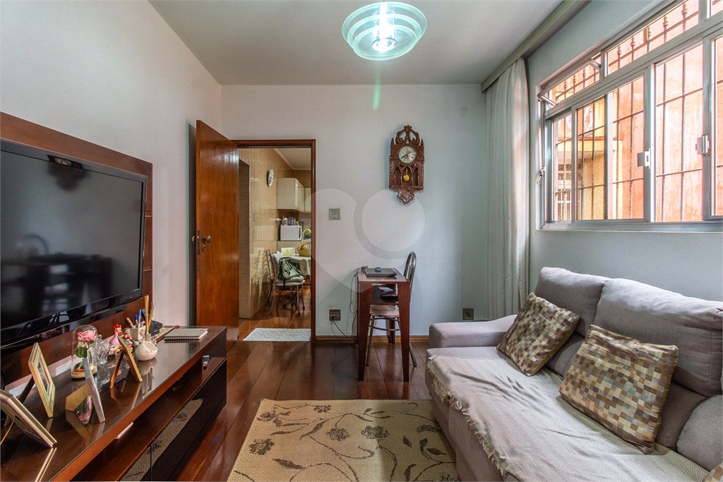 Casa à venda com 3 quartos em Jardim da Glória, São Paulo, SP