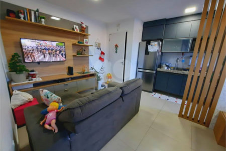 Apartamento térreo no Residencial Sineu