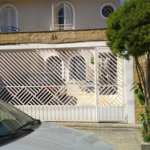 Sobrado à venda com 3 quartos, sendo 1 suíte,  em Vila Ester (zona Norte), São Paulo, SP
