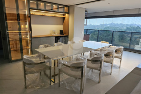 Apartamento à venda com 3 suítes em Jardim Fonte do Morumbi, São Paulo, SP