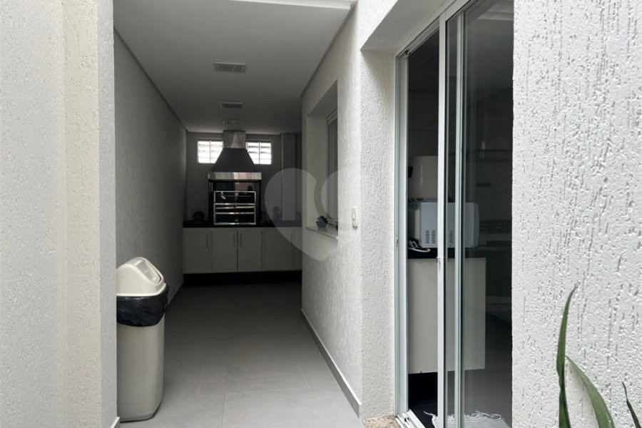 Casa à venda com 3 suítes em Santana, São Paulo, SP