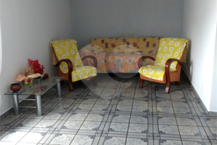 Sobrado à venda com 2 quartos, sendo 1 suíte, em Vila Nova Mazzei, São Paulo, SP