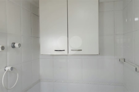 Apartamento à venda com 3 quartos, sendo 1 suíte, em Vila Olímpia, São Paulo, SP