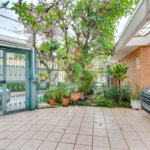Sobrado à venda com 3 quartos, sendo 1 suíte, em Chácara Flora, São Paulo, SP