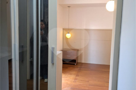 Apartamento à venda com 4 quartos, sendo 3 suítes,  em Vila Gertrudes, São Paulo, SP