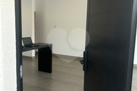 Casa Térrea à venda com 3 quartos, sendo 1 suíte, em Jardim do Lago, Atibaia, SP