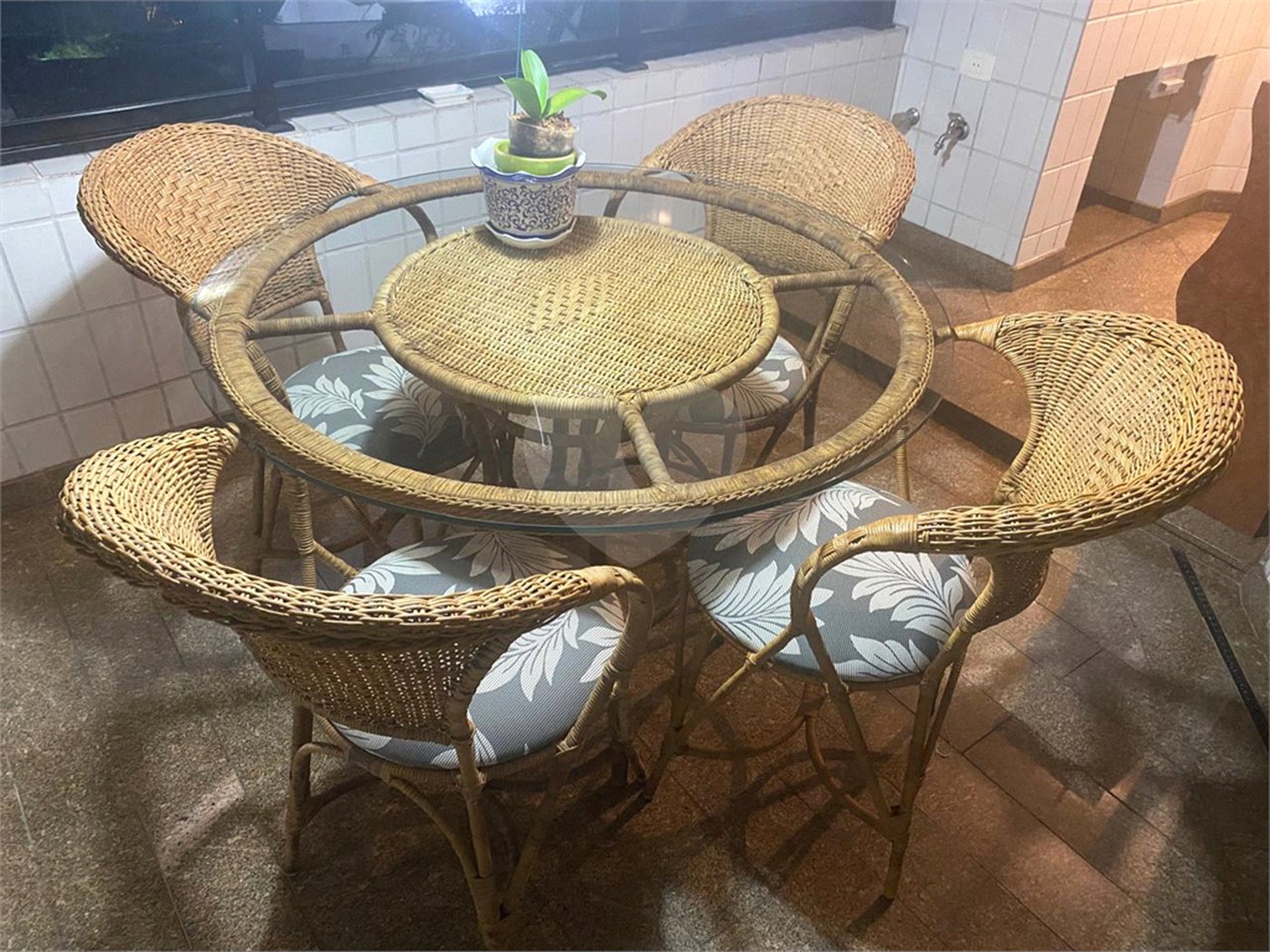 Apartamento à venda com 3 suítes em Jardim Londrina, São Paulo, SP