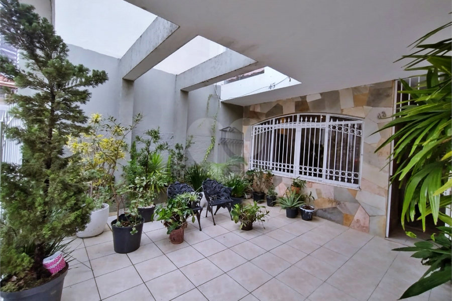 Sobrado à venda com 4 quartos em Santana, São Paulo, SP