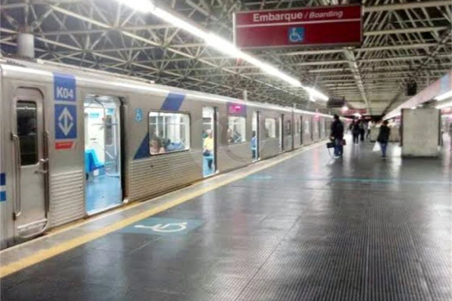 Terreno à venda em Artur Alvim, São Paulo, SP