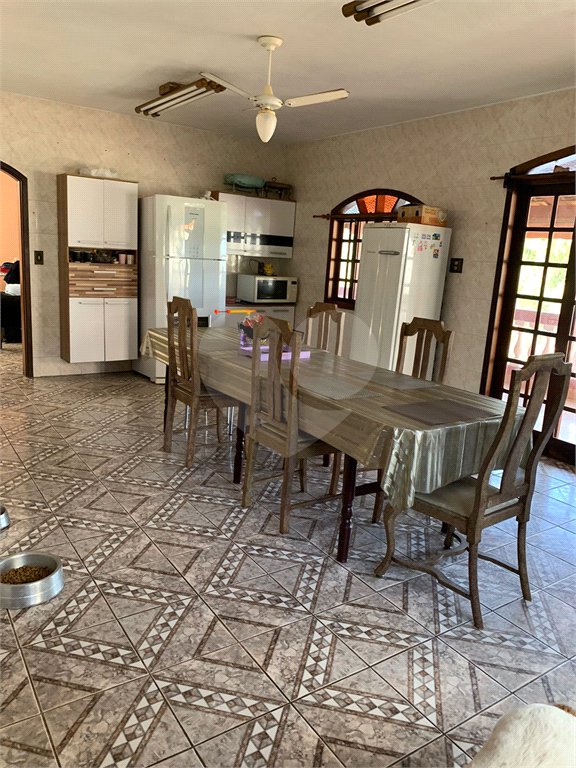 Casa à venda com 4 quartos, sendo 1 suíte, em Loteamento Rancho Maringá II, Atibaia, SP