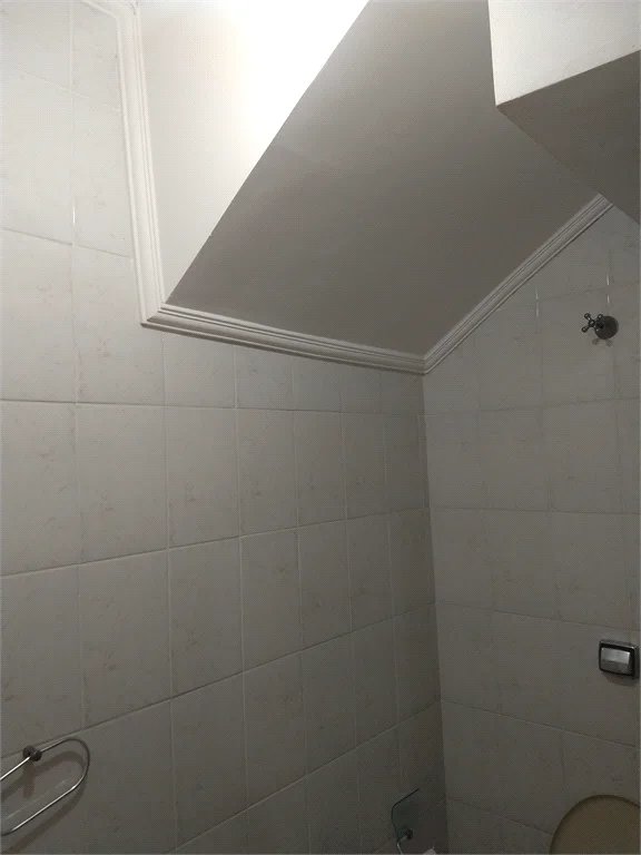 Sobrado à venda com 4 quartos, sendo 1 suíte,  em Parque dos Príncipes, São Paulo, SP