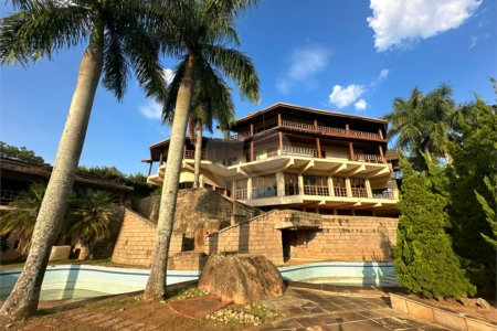 Casa à venda com 14 quartos, sendo 10 suítes, em Observatório, Vinhedo, SP