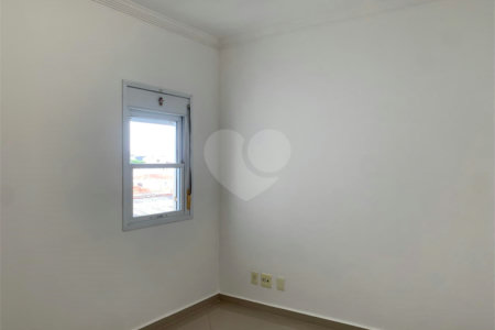 Sobrado à venda com 4 quartos, sendo 1 suíte, em Vila Campo Grande, São Paulo, SP
