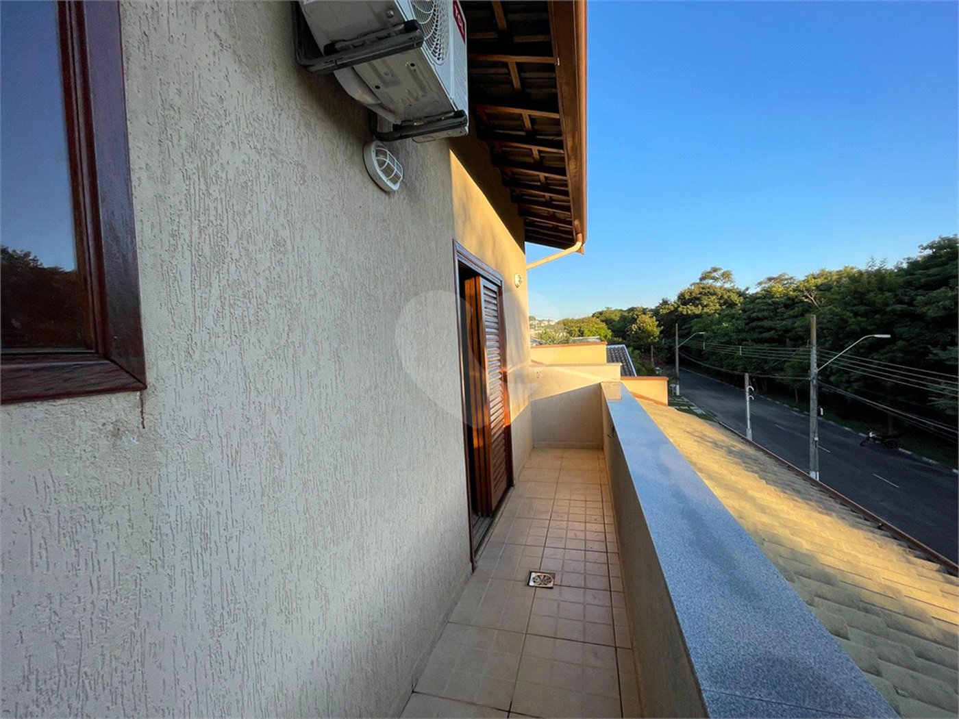 Casa para alugar com 3 suítes no condomínio Bosque de Grevilea, Vinhedo - SP