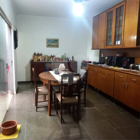 Casa à venda com 4 quartos, sendo 1 suíte,  em Parque dos Bandeirantes, Ribeirão Preto, SP