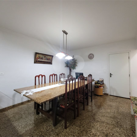 Sobrado à venda com 5 quartos, sendo 2 suítes, em Jardim Vera Cruz, São Paulo, SP