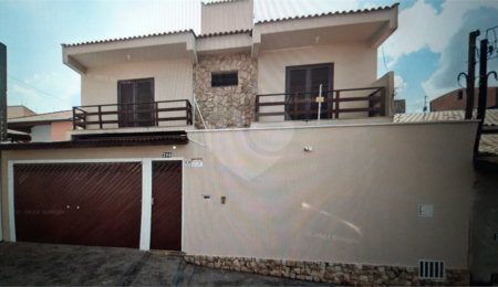 Casa à venda com 4 quartos em Jardim Celani, Salto, SP