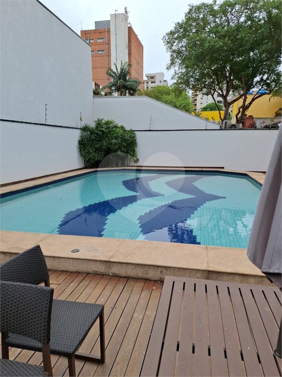 Apartamento à venda com 4 quartos, sendo 2 suítes,  em Brooklin Paulista, São Paulo, SP