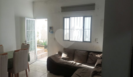 Condomínio à venda com 2 quartos em Vila São Paulo, Mogi das Cruzes, SP