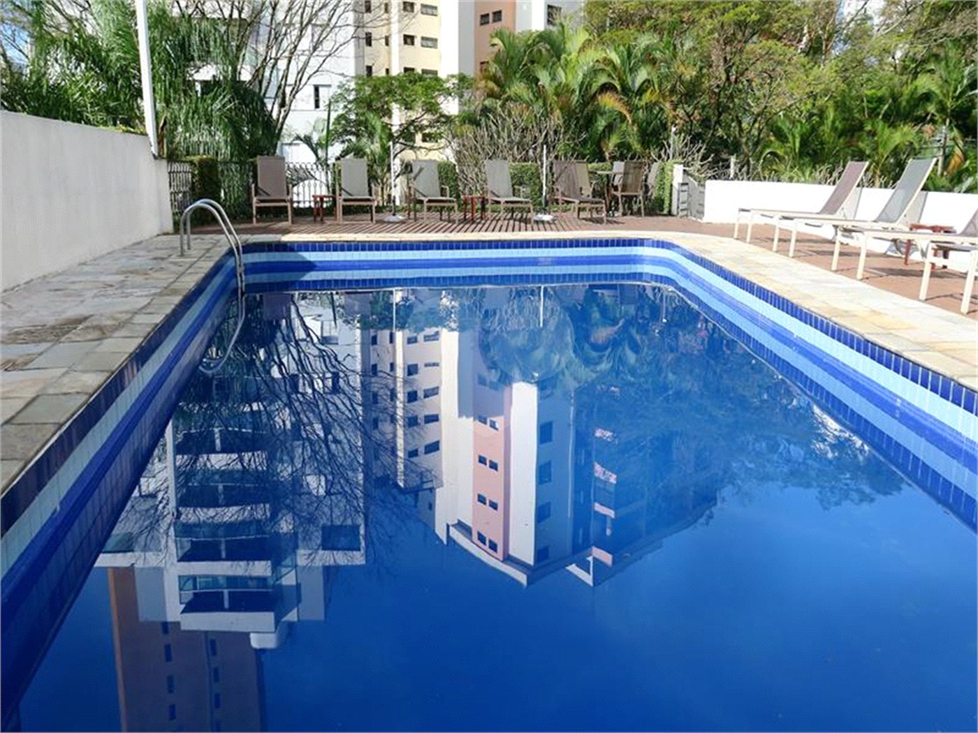 Apartamento à venda com 4 quartos, sendo 2 suítes,  em Vila Suzana, São Paulo, SP
