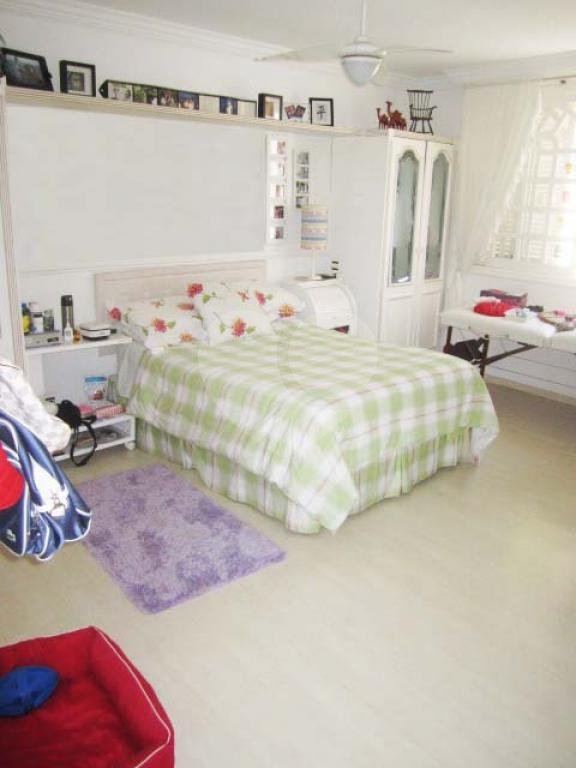 Casa Térrea à venda com 4 suítes em Alto da Boa Vista, São Paulo, SP