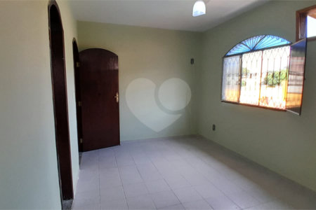 Casa à venda com 3 quartos, sendo 1 suíte, em Campo Grande, Rio de Janeiro, RJ