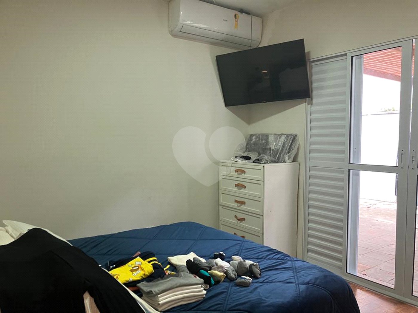 Sobrado à venda com 4 quartos, sendo 2 suítes, em Jardim São Bento, São Paulo, SP