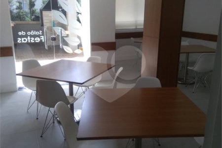Apartamento à venda com 2 quartos, sendo 1 suíte, em Água Branca, São Paulo, SP