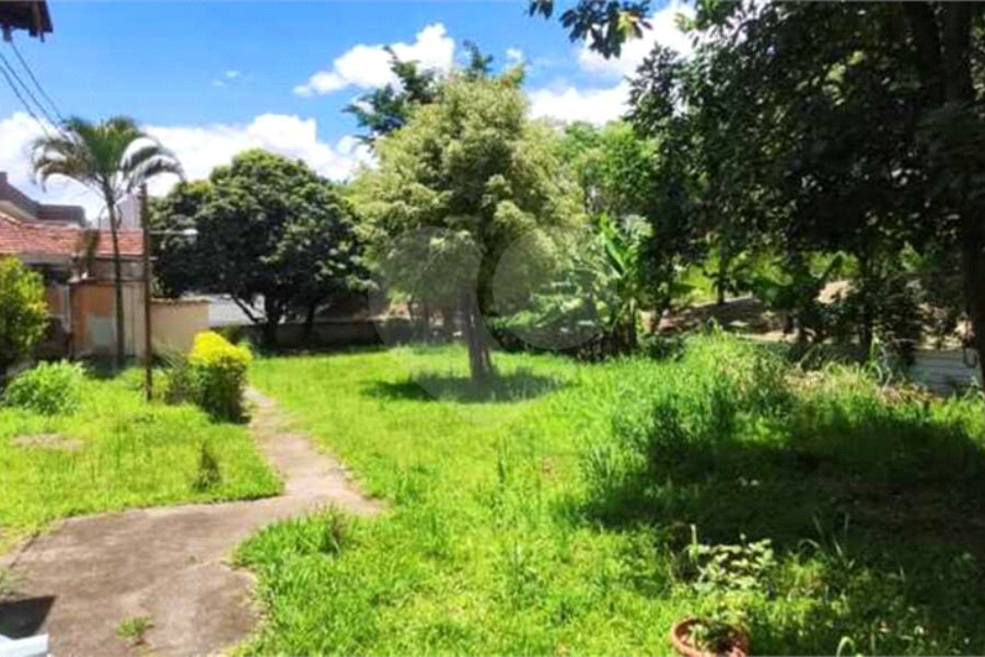 Terreno à venda com 3 quartos, sendo 1 suíte, em Vila Mazzei, São Paulo, SP