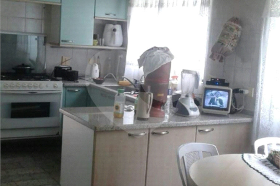 Sobrado à venda com 3 quartos, sendo 2 suítes, em Horto, São Paulo, SP