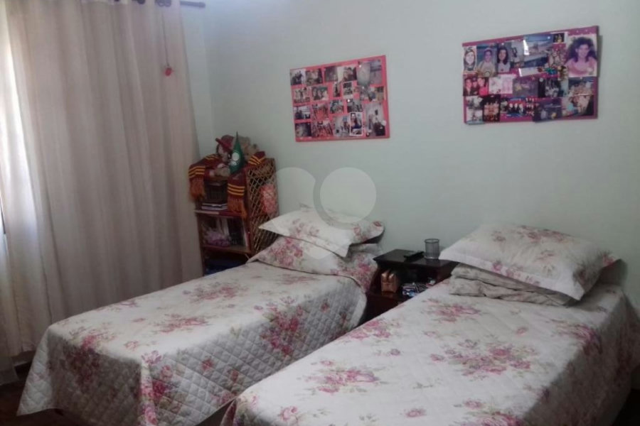 Sobrado à venda com 3 quartos em Vila Guilherme, São Paulo, SP