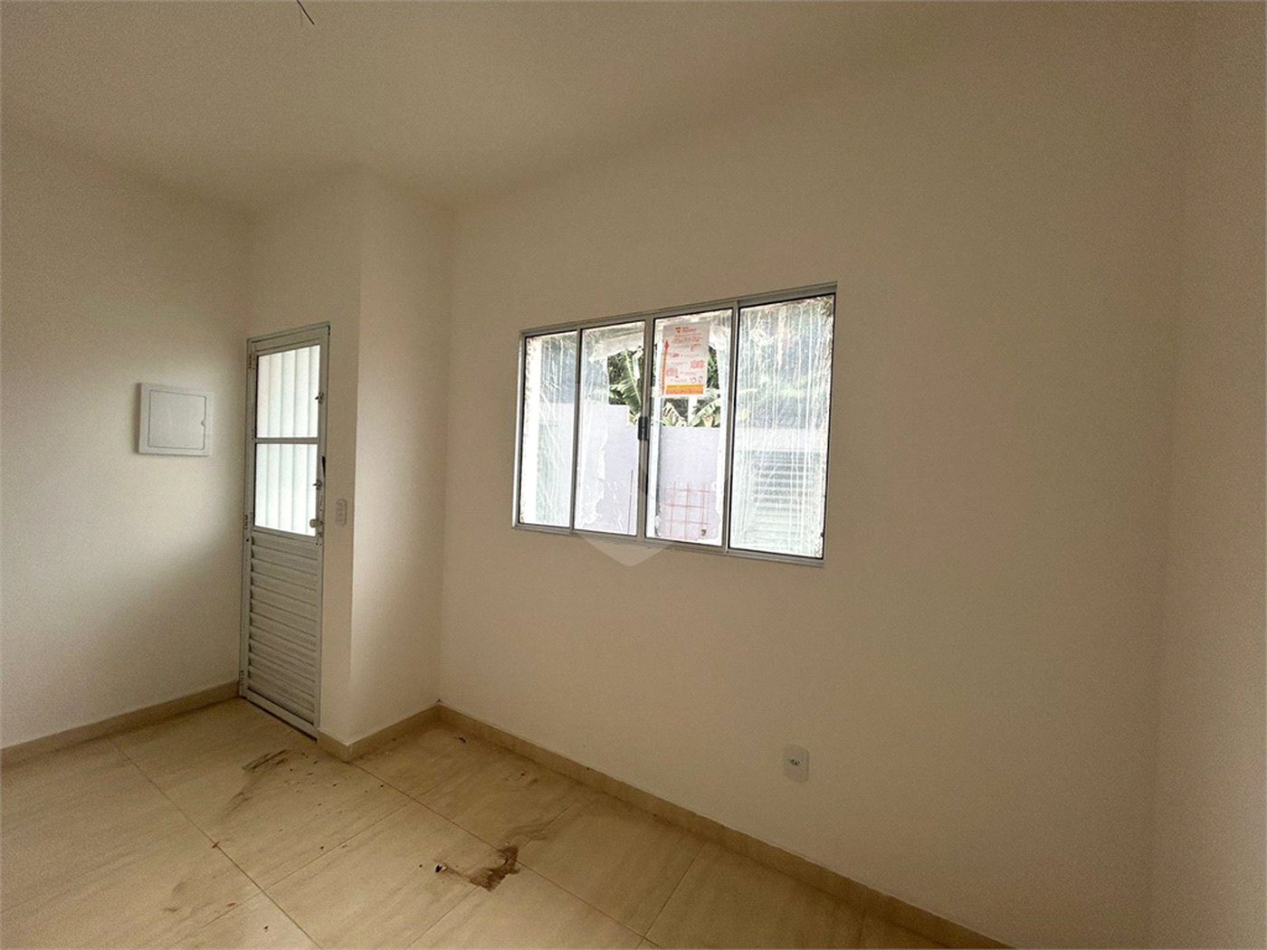 Casa à venda com 2 quartos em Jardim São José, Poá, SP