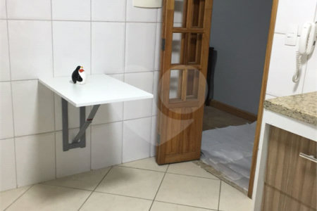 Apartamento à venda com 3 quartos, sendo 1 suíte, em Vila Romana, São Paulo, SP