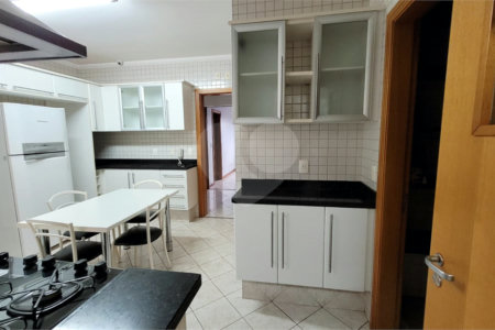 Apartamento à venda com 4 quartos, sendo 2 suítes, em Jardim São Luiz, Ribeirão Preto, SP