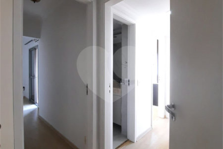 Apartamento à venda com 3 quartos, sendo 1 suíte, em Vila Andrade, São Paulo, SP