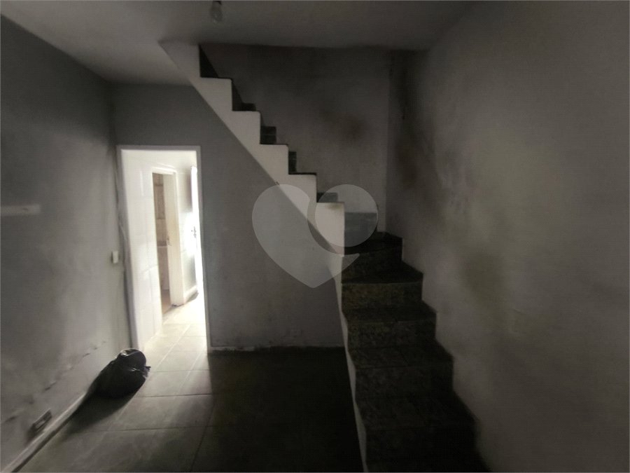 Casa à venda ou para alugar com 5 quartos, sendo 1 suíte,  em Parque Independência, São Paulo, SP