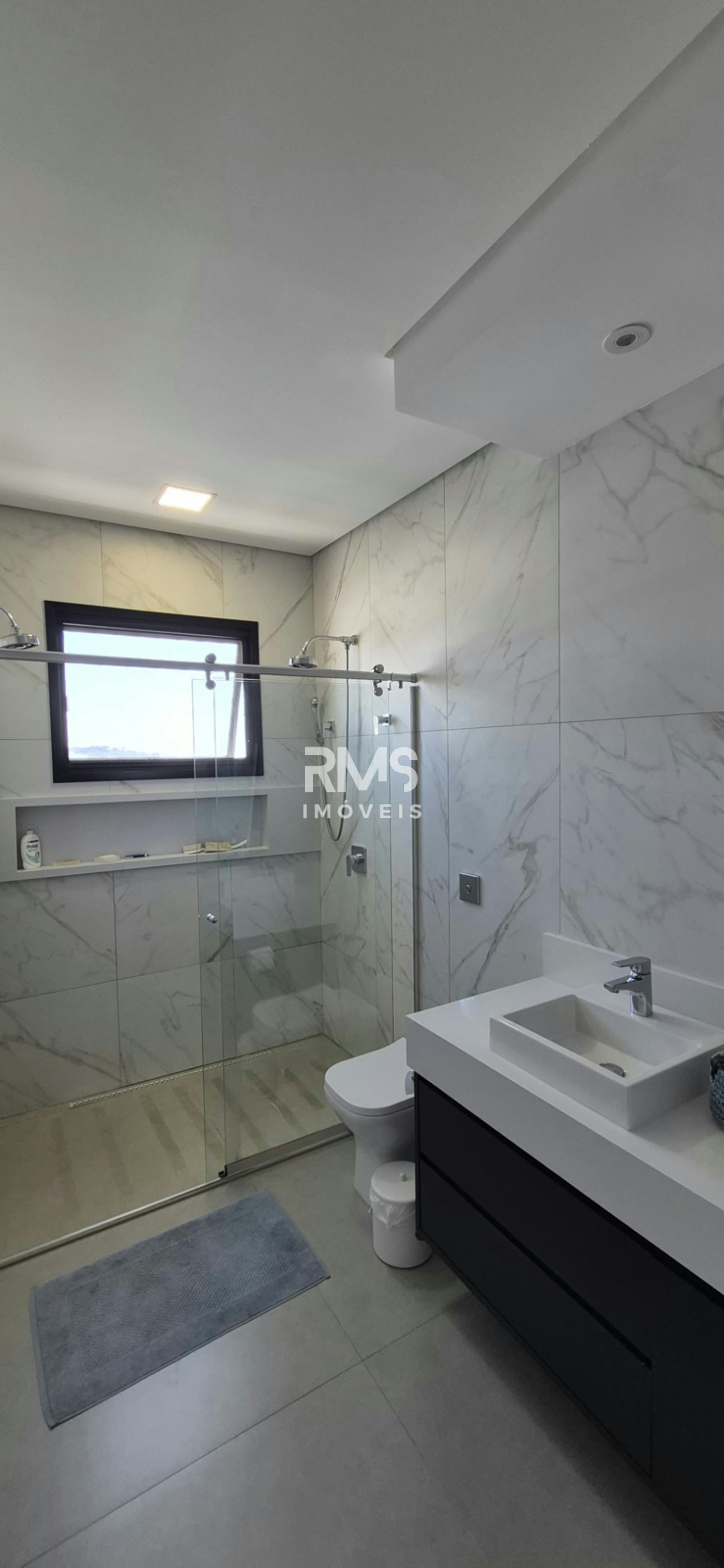 Casa à venda com 3 suítes no condomínio Residencialsaint Paul, Itu - SP