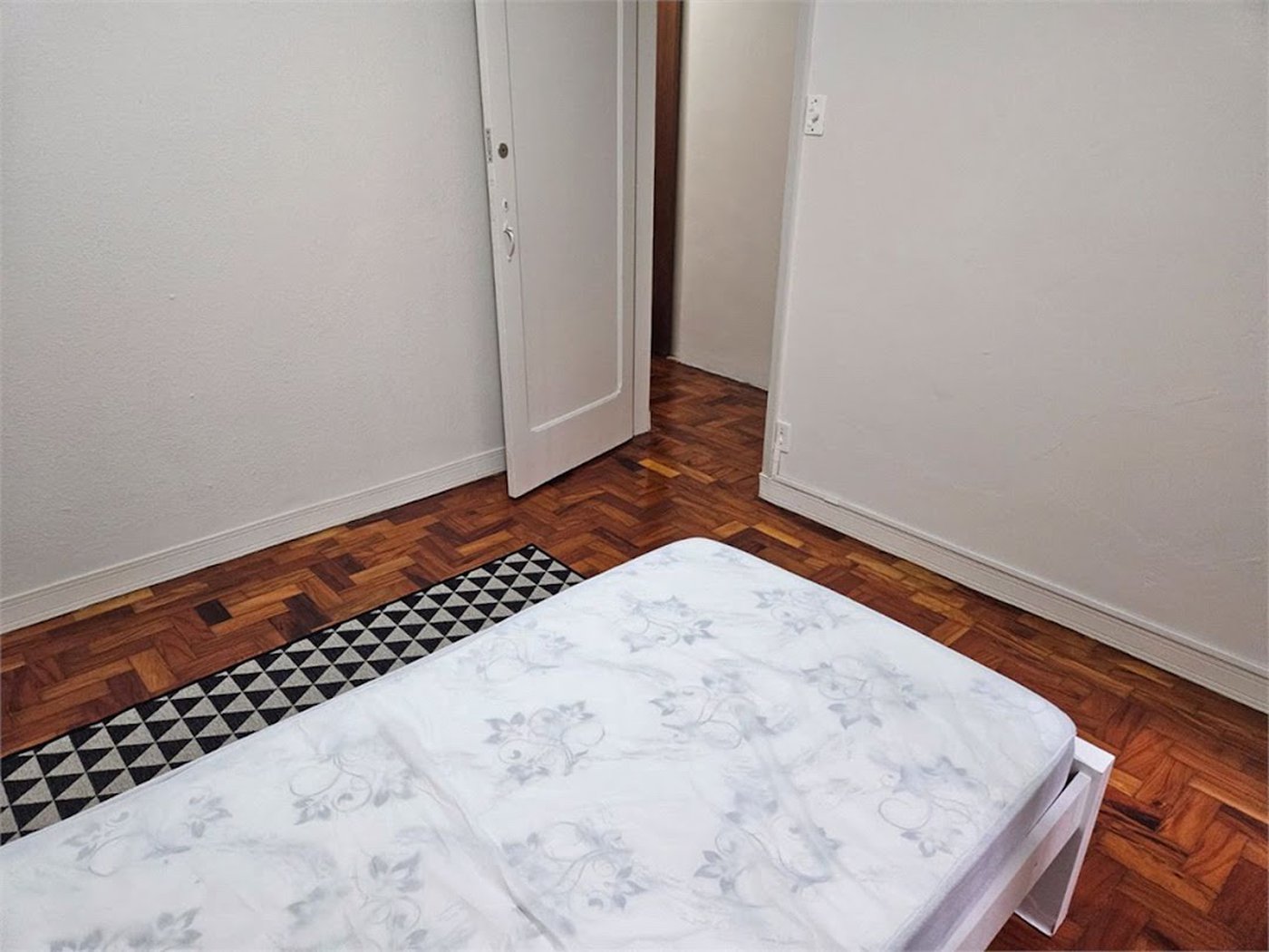 Apartamento com 3 dormitórios à venda, 98 m² por R$ 650.000,00 - Gonzaga - Santos/SP