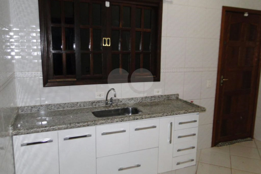 Terreno à venda ou para alugar com 2 quartos, sendo 1 suíte, em Parque Edu Chaves, São Paulo, SP