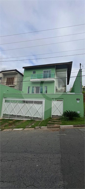 Casa à venda com 3 suítes no condomínio Parque Itaguaçu da Cantareira, São Paulo - SP