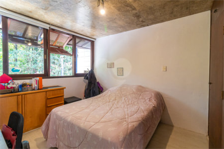 Casa de Vila à venda com 3 quartos, sendo 1 suíte, em Chácara Monte Alegre, São Paulo, SP