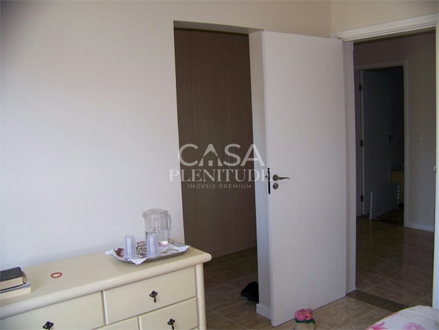 Casa em condomínio à venda com 3 quartos, sendo 1 suíte, em Aparecidinha, Sorocaba, SP