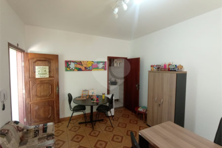 Casa à venda com 3 quartos, sendo 1 suíte, em Jardim Vieira de Moraes, Itapetininga, SP