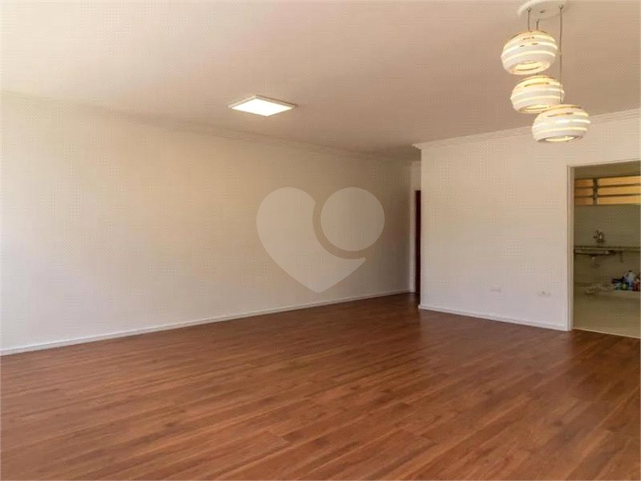 Apartamento à venda com 2 quartos, sendo 1 suíte, em Pinheiros, São Paulo, SP